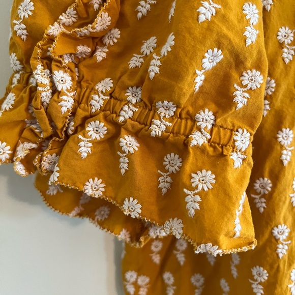 JCrew Mustard Peasant Blouse White Embroidered Flowers Keyhole Front - Picture 7 of 12